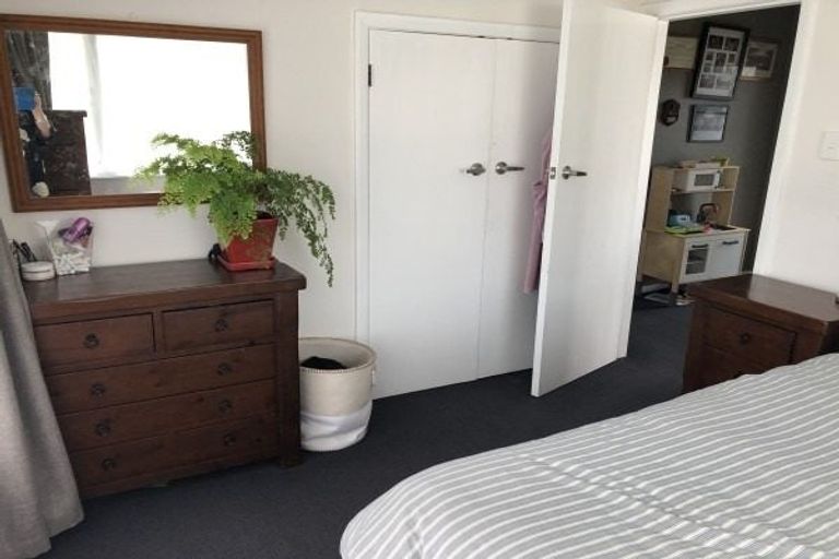 Photo of property in 16 Aspiring Avenue, Milson, Palmerston North, 4414