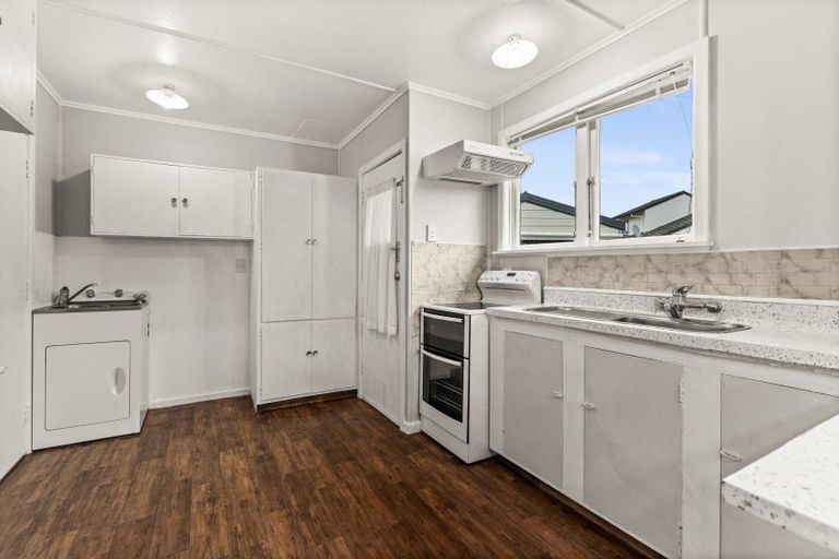 Photo of property in 15 Devon Street, Taradale, Napier, 4112