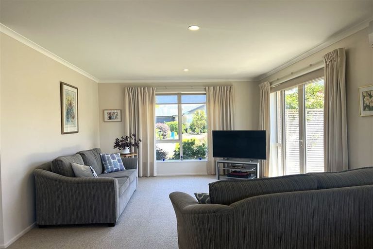 Photo of property in 12 Ernest Place, Brightwater, 7022