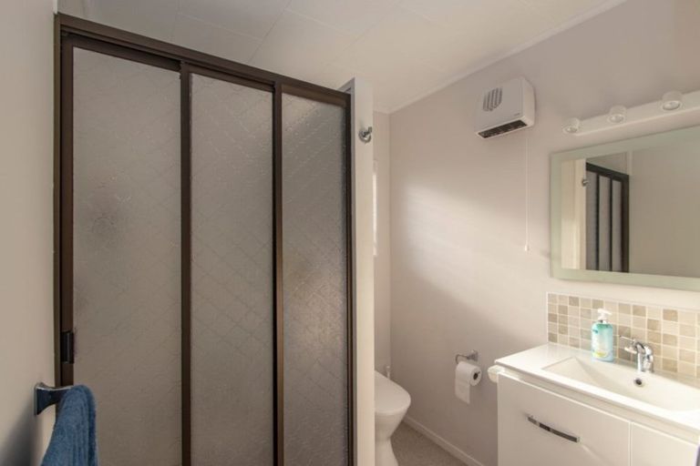 Photo of property in 34 Townshend Crescent, Greenmeadows, Napier, 4112