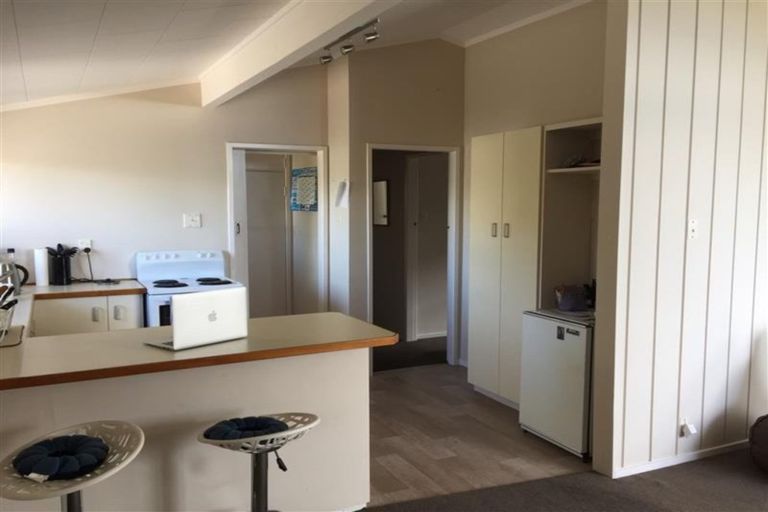 Photo of property in 1/48 Sharon Road, Waiake, Auckland, 0630