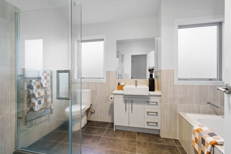 Photo of property in 35 Carnation Court, Cambridge, 3434