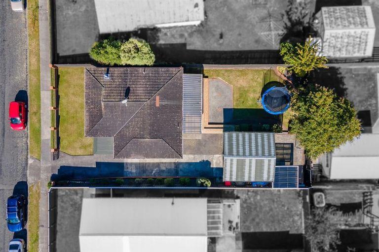 Photo of property in 33 Trelawney Road, Wainuiomata, Lower Hutt, 5014