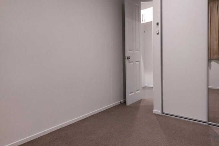 Photo of property in 6 Homer Place, Upper Riccarton, Christchurch, 8041