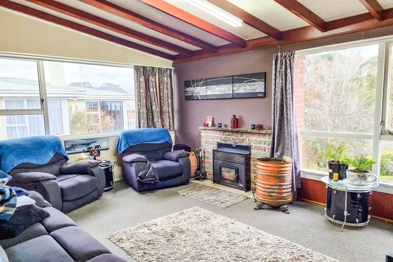 Photo of property in 27 Wilson Road, Balclutha, 9230