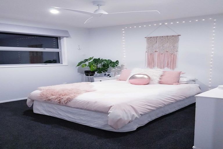 Photo of property in 10 Sarcodia Place, Papamoa Beach, Papamoa, 3118