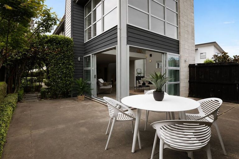Photo of property in 44 Diamond Avenue, Spreydon, Christchurch, 8024