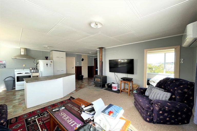 Photo of property in 8 Newarp Street, Balclutha, 9230