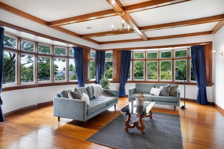 Photo of property in 35 Jordan Terrace, Lansdowne, Masterton, 5810