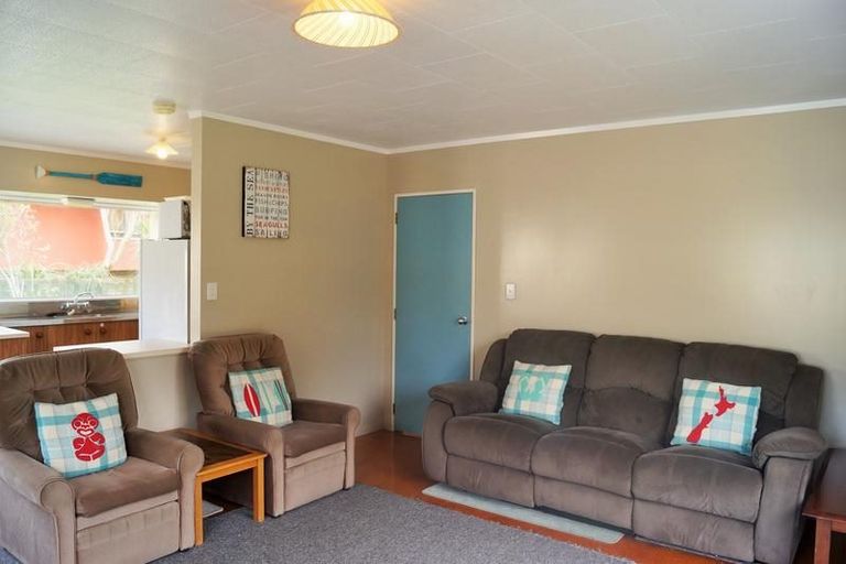 Photo of property in 218 Matarangi Drive, Matarangi, Whitianga, 3592