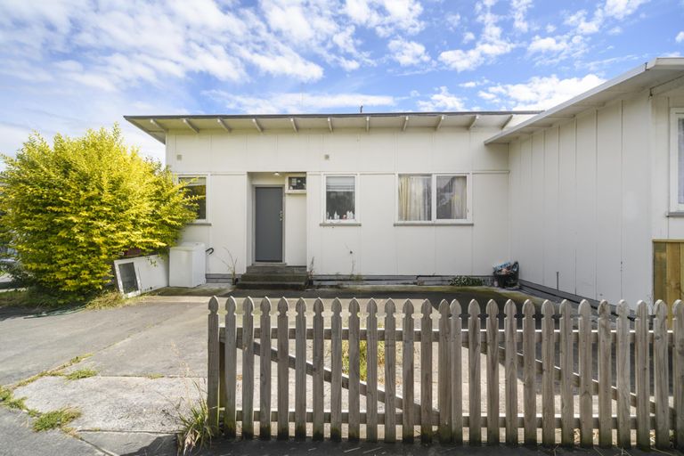 Photo of property in 1/4 Churchill Avenue, Manurewa, Auckland, 2102