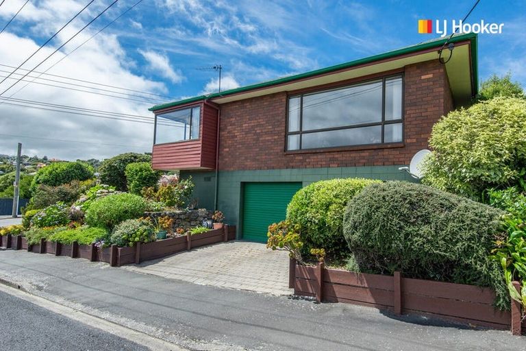 Photo of property in 60 Silverton Street, Andersons Bay, Dunedin, 9013