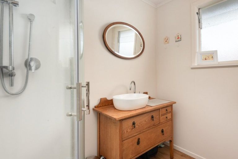 Photo of property in 43 Windsor Road, Bellevue, Tauranga, 3110