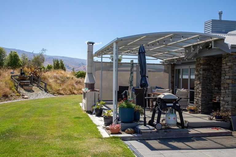 Photo of property in 196 Nelsen Ridge Road, Waikerikeri, Alexandra, 9393