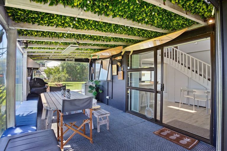 Photo of property in 1 Mount Avenue, Pauanui, Hikuai, 3579