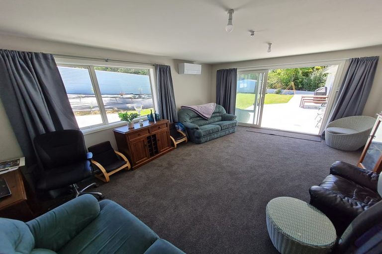 Photo of property in 16 Rees Street, Duntroon, Oamaru, 9494