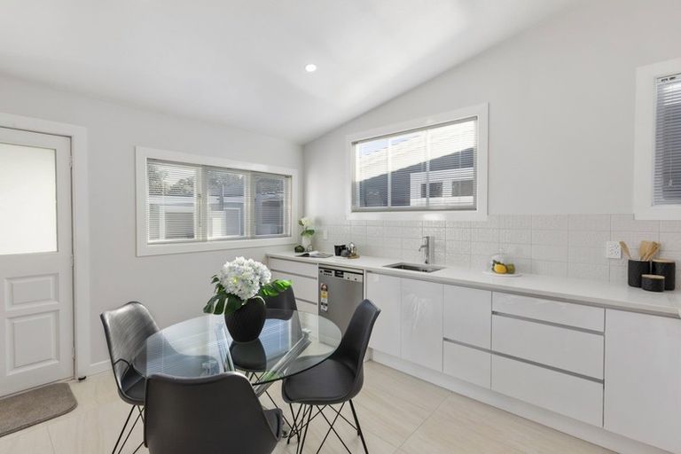 Photo of property in 5 Bay Street, Petone, Lower Hutt, 5012