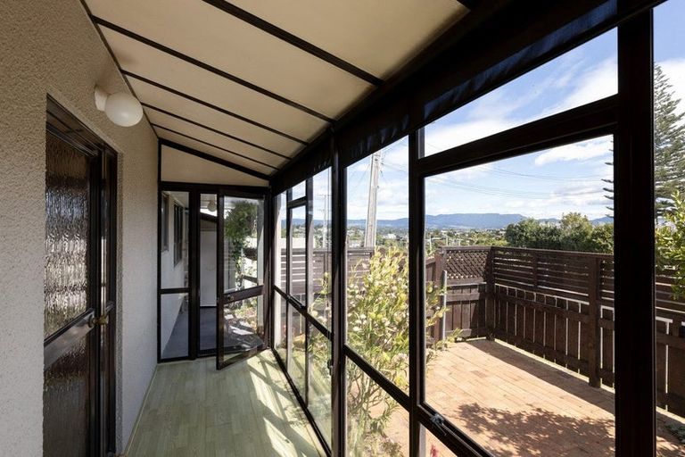 Photo of property in 87 Harbour View Road, Omokoroa, 3114