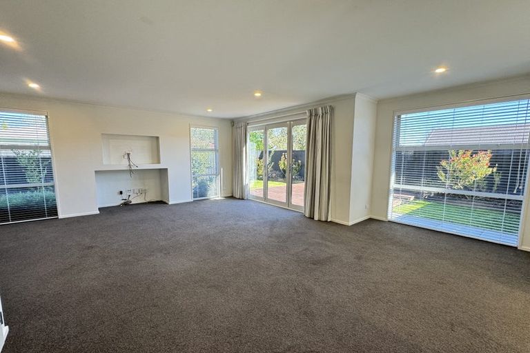 Photo of property in 227a Cranford Street, St Albans, Christchurch, 8014