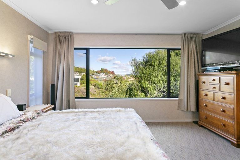 Photo of property in 2/85 Harvey Street, Waipahihi, Taupo, 3330