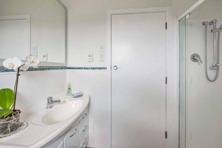 Photo of property in 8 Dawn Grove, Brown Owl, Upper Hutt, 5018