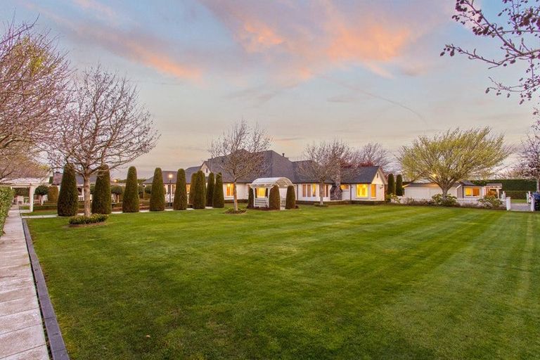 Photo of property in 117 Aberdeen Road, Prebbleton, 7604