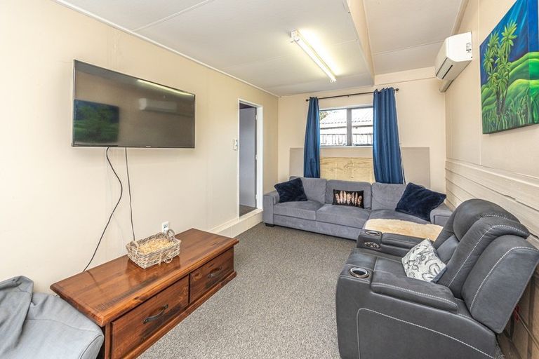 Photo of property in 82 Treadwell Street, Springvale, Whanganui, 4501