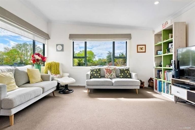 Photo of property in 332a Karaka Road, Karaka, Drury, 2578