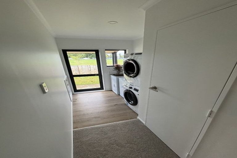 Photo of property in 57b Williams Street, Cambridge, 3434