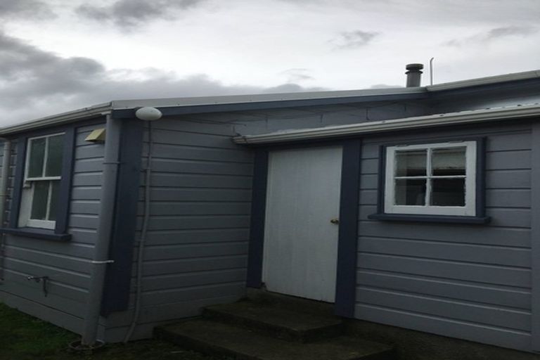 Photo of property in 4 Hayward Street, Featherston, 5710
