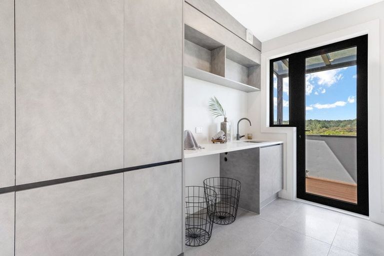 Photo of property in 4 Hapukupuku Avenue, Beachlands, Auckland, 2018