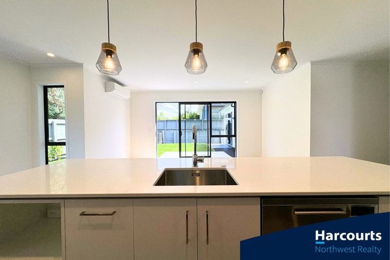 Photo of property in 135 Kopuru Road, Whenuapai, Auckland, 0618