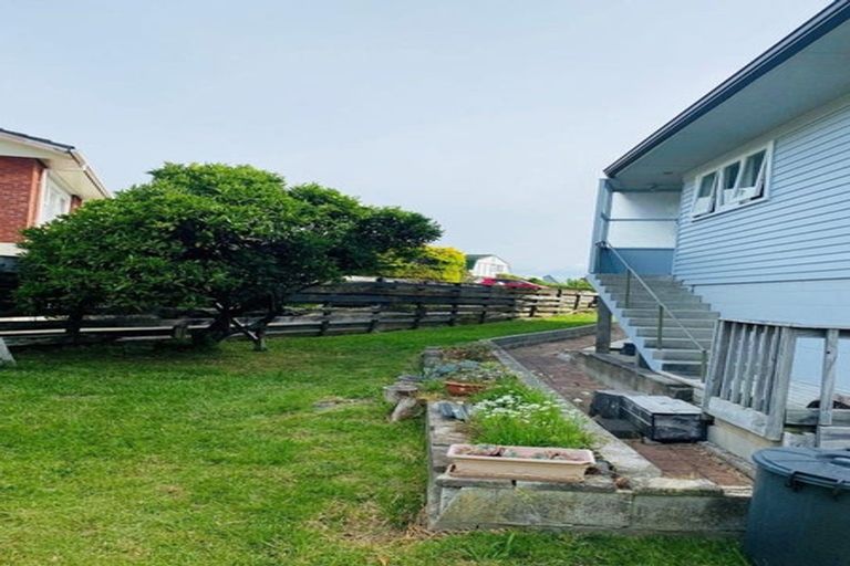 Photo of property in 33 Cherry Road, Bucklands Beach, Auckland, 2014