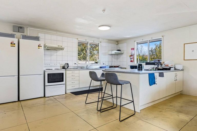 Photo of property in 352a Blenheim Road, Upper Riccarton, Christchurch, 8041