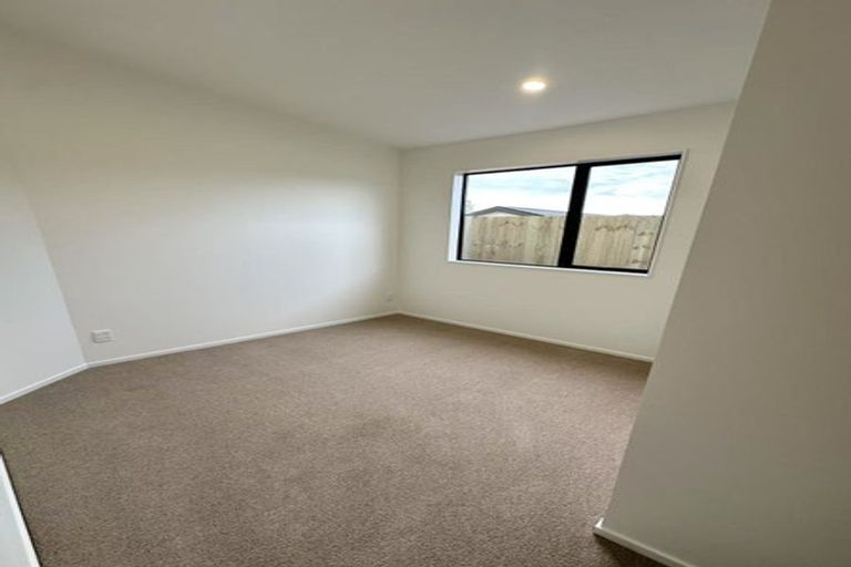 Photo of property in 7/25 Hutchinson Avenue, New Lynn, Auckland, 0600