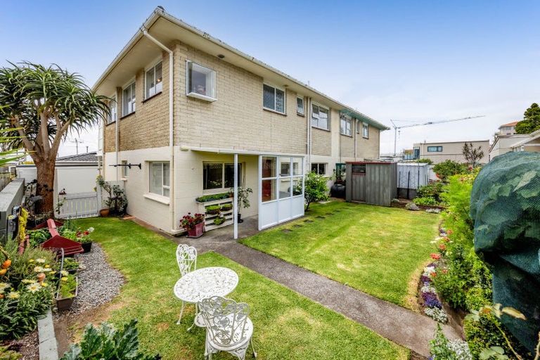 Photo of property in 4/9 Hine Street, New Plymouth, 4310
