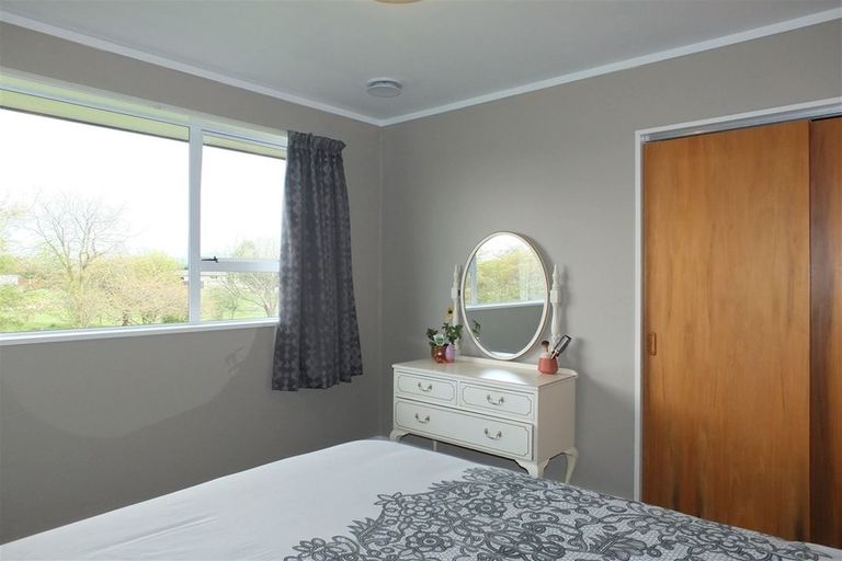 Photo of property in 70 Halstead Road, Pleasant Point, 7903