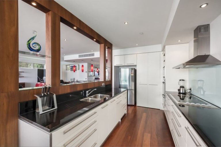 Photo of property in Quay Apartments, 108/283 Wakefield Quay, Stepneyville, Nelson, 7010