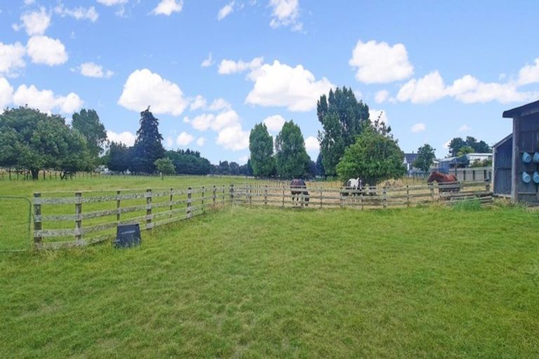 Photo of property in 73 Tutaenui Road, Marton, 4710