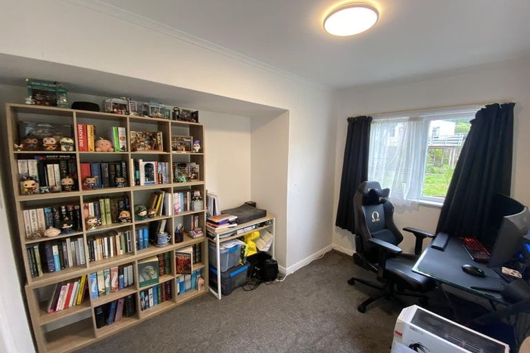 Photo of property in 14 Trelissick Crescent, Ngaio, Wellington, 6035