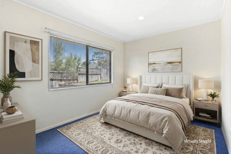 Photo of property in 8 Greenview Way, Miramar, Wellington, 6022