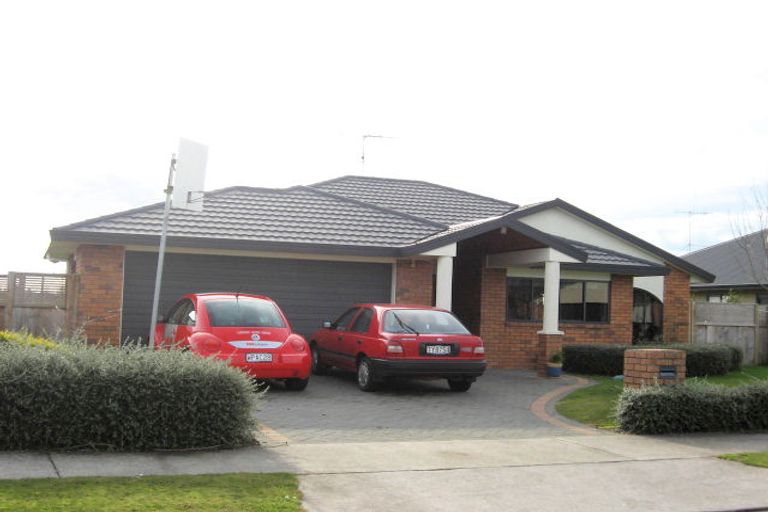 Photo of property in 11 Edenpark Drive, Rototuna North, Hamilton, 3210