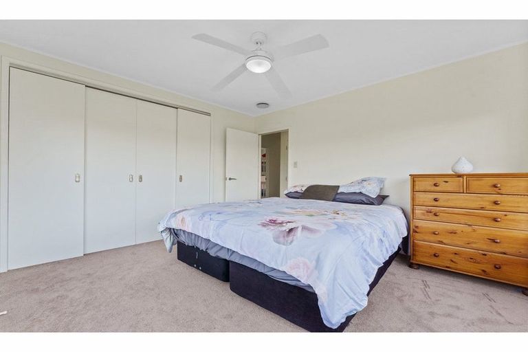 Photo of property in 81 Lynden Avenue, Hillcrest, Auckland, 0627