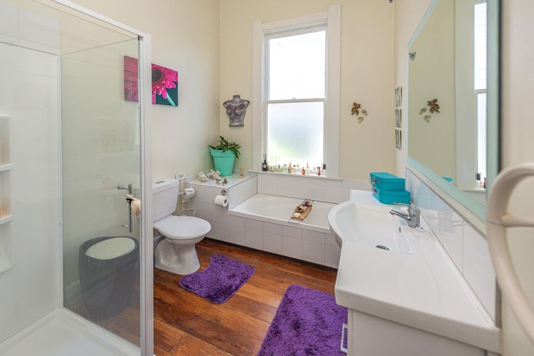 Photo of property in 72 Niblett Street, Whanganui, 4500