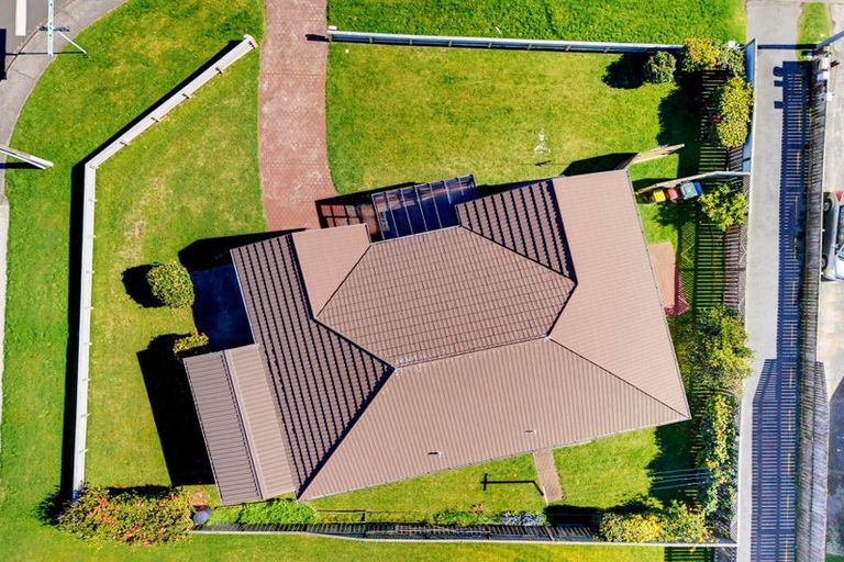 Photo of property in 10 Te Kupe Road, Paraparaumu Beach, Paraparaumu, 5032