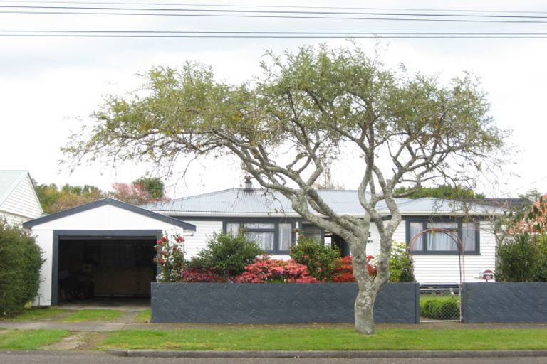Photo of property in 30 Cowling Road, Hurdon, New Plymouth, 4310