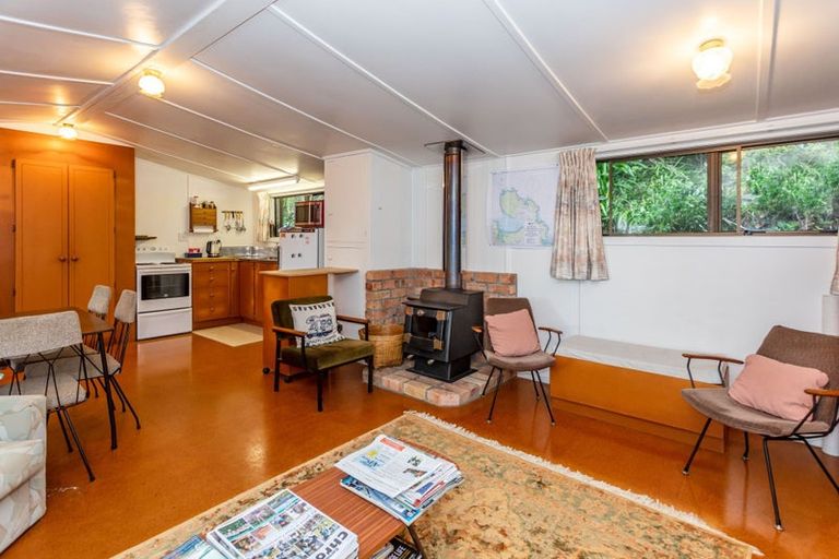 Photo of property in 9 Adlor Hill Road, Port Charles, Coromandel, 3584
