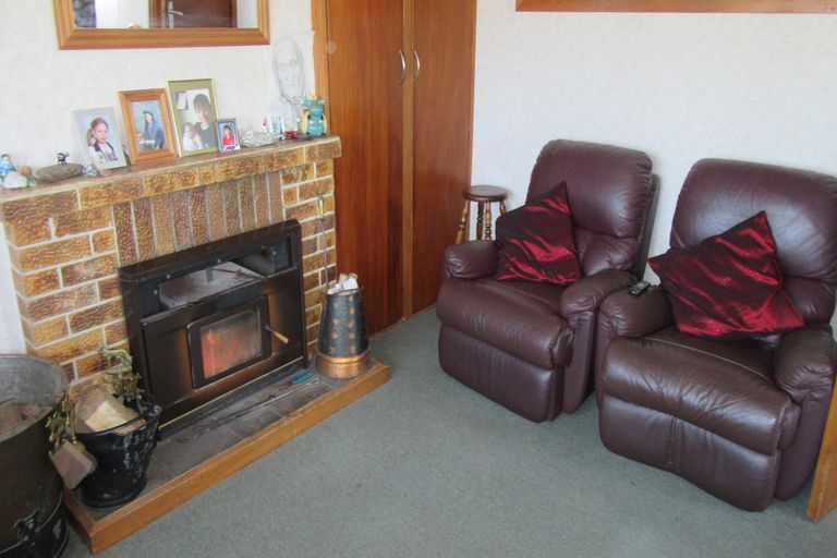 Photo of property in 196 Queen Street, Waimate, 7924