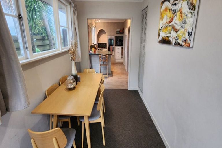 Photo of property in 61 Clawton Street, Westown, New Plymouth, 4310