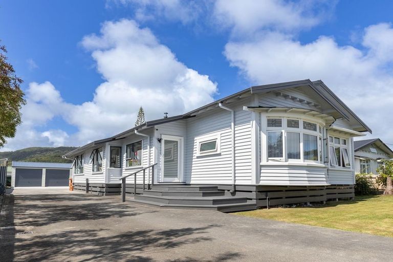Photo of property in 37 Marlborough Street, Greymouth, 7805